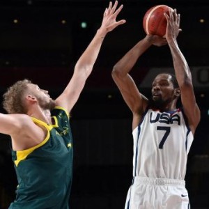 手机游戏下载-杜兰特拿到第三金，他已经是美国男篮历史第一人？